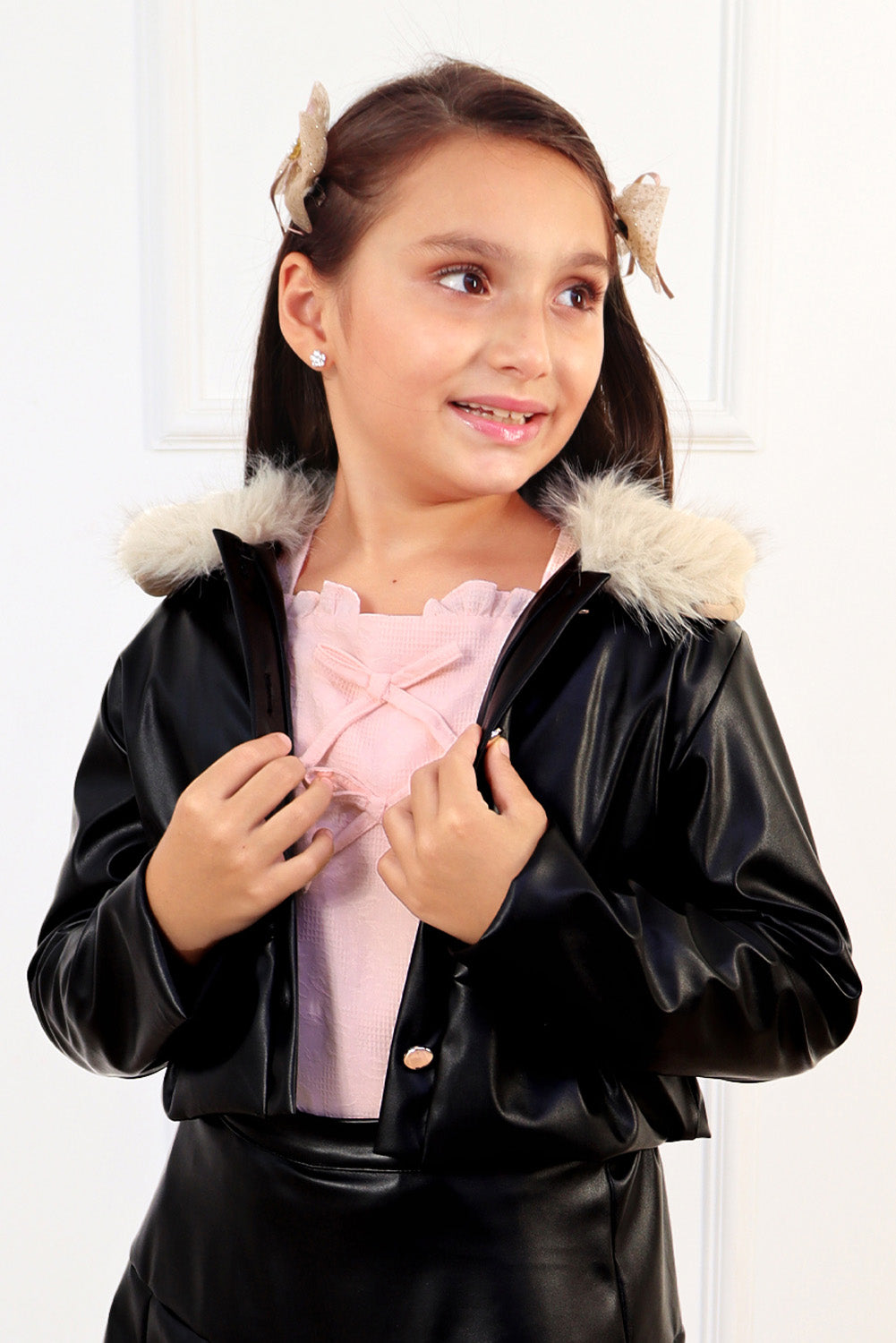 Chaqueta de Cuerina Cuello de Peluche