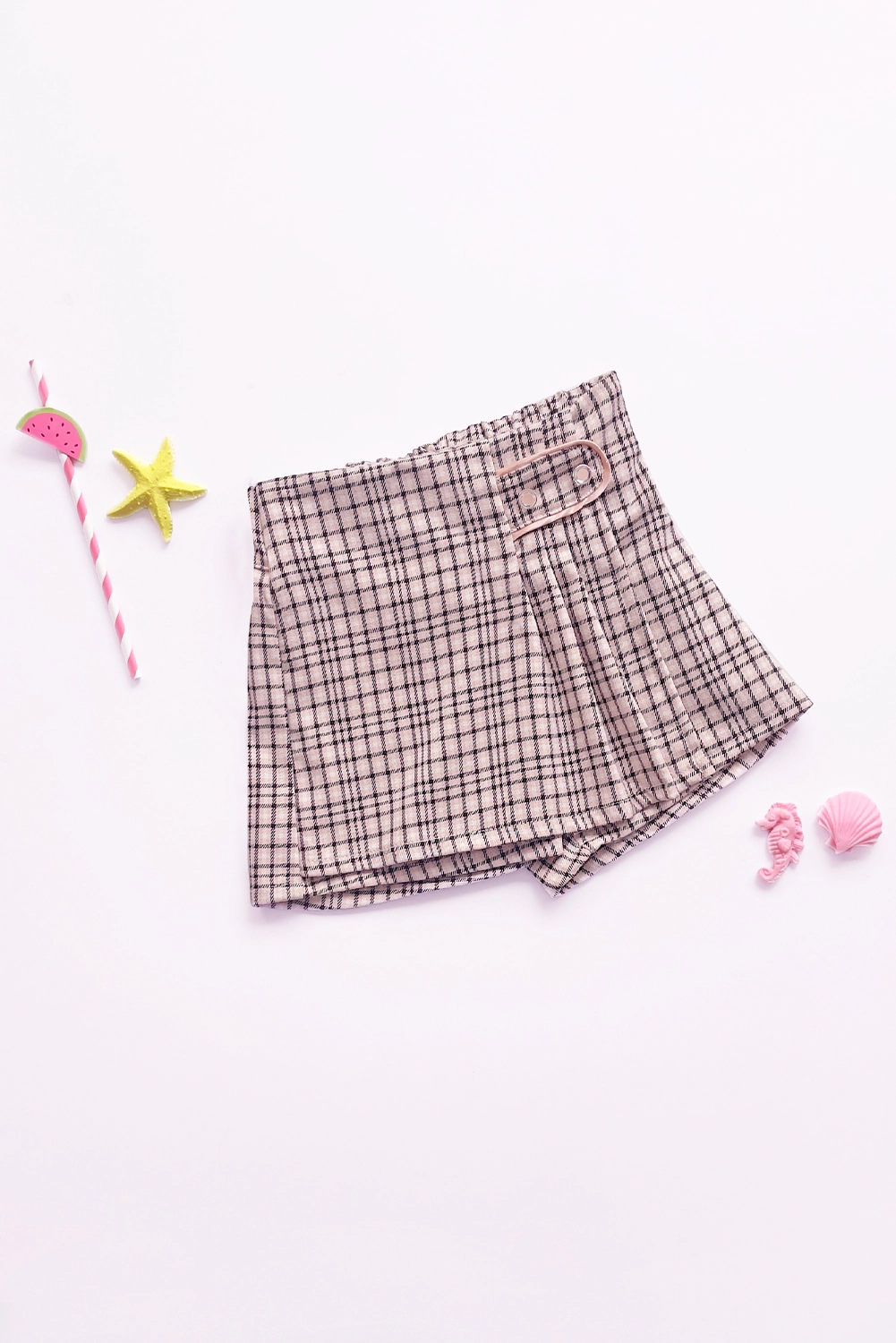 Falda Short con Tableros y Botones para Niña