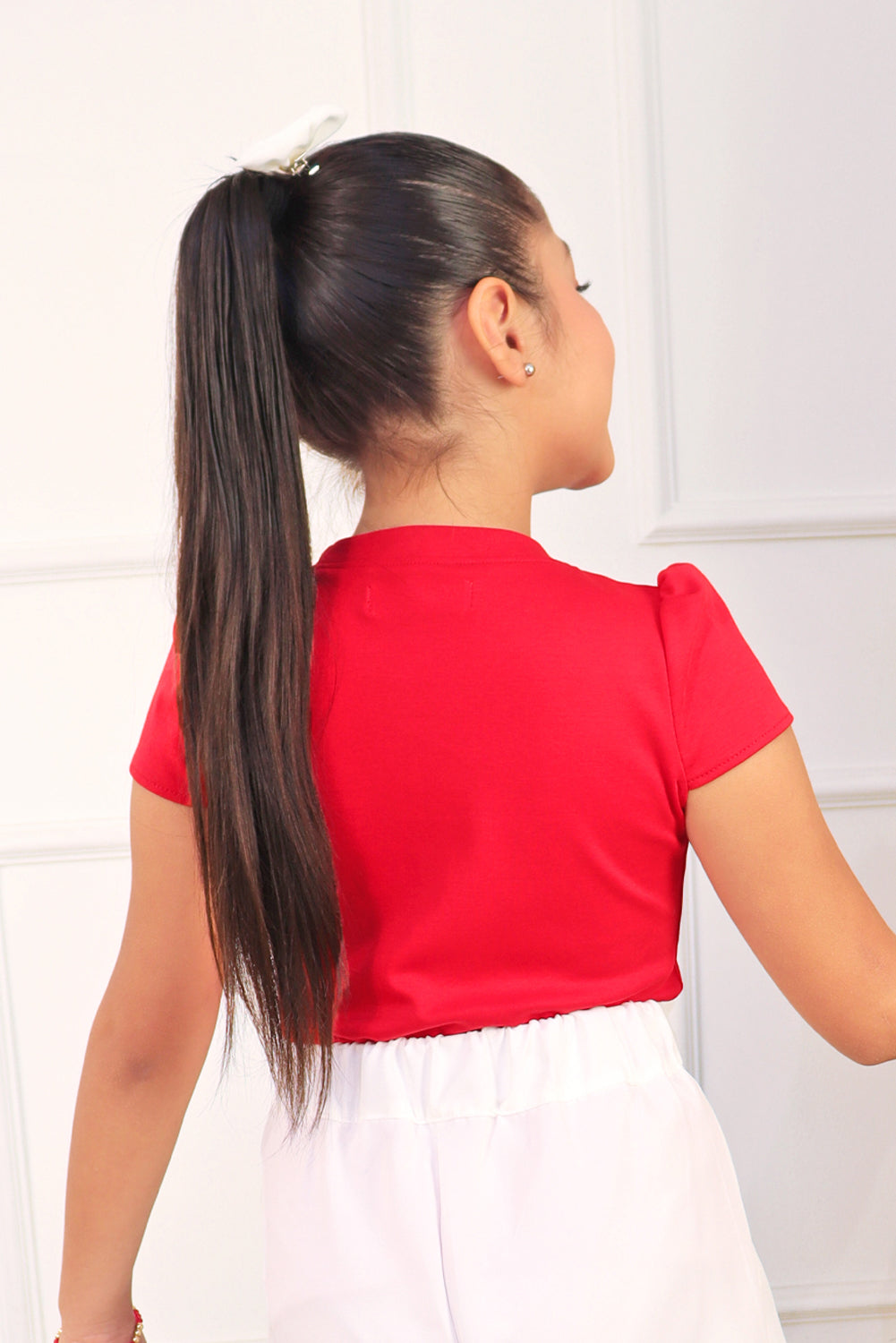 Polo de Algodón Pima con Lazo de Tull y Perlas