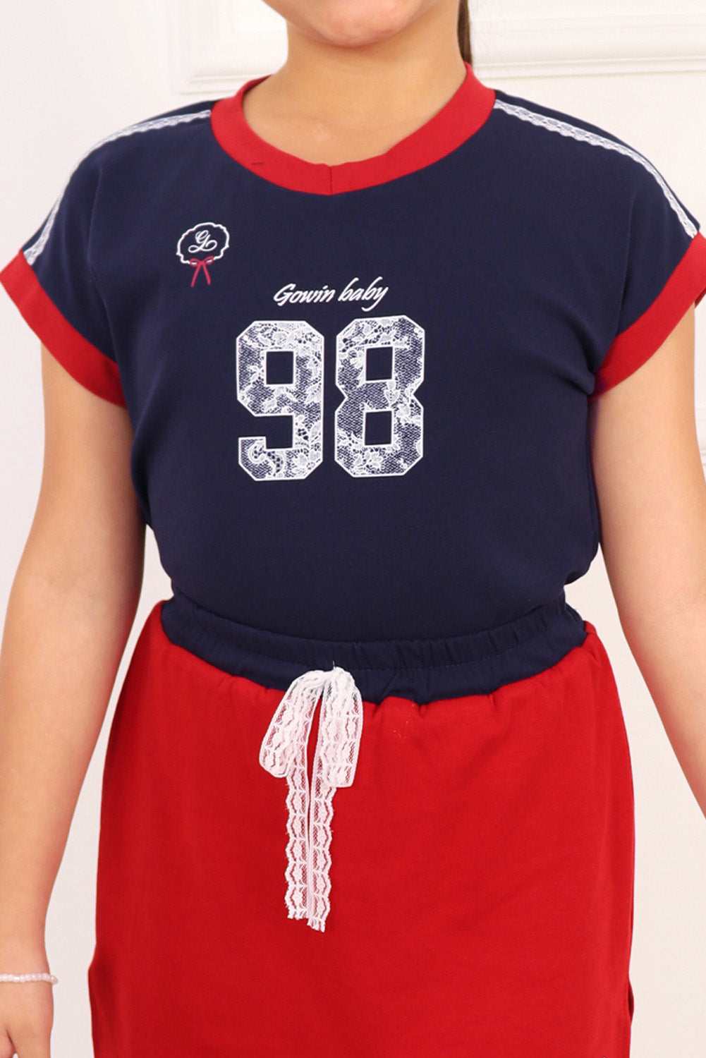 Set Deportivo de Falda Short y Polo Estampado