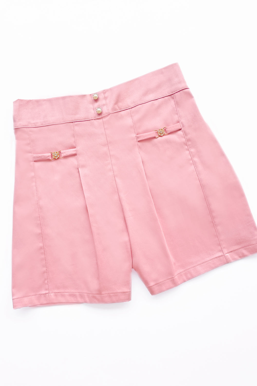Short con Pinzas Frontales y Pasante Metálico