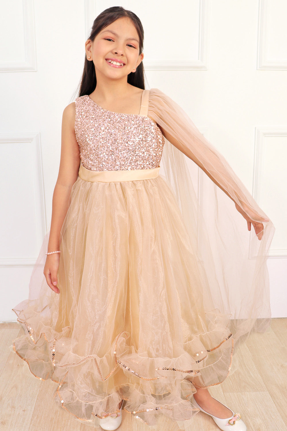 Vestido de Gala con Corte Asimétrico