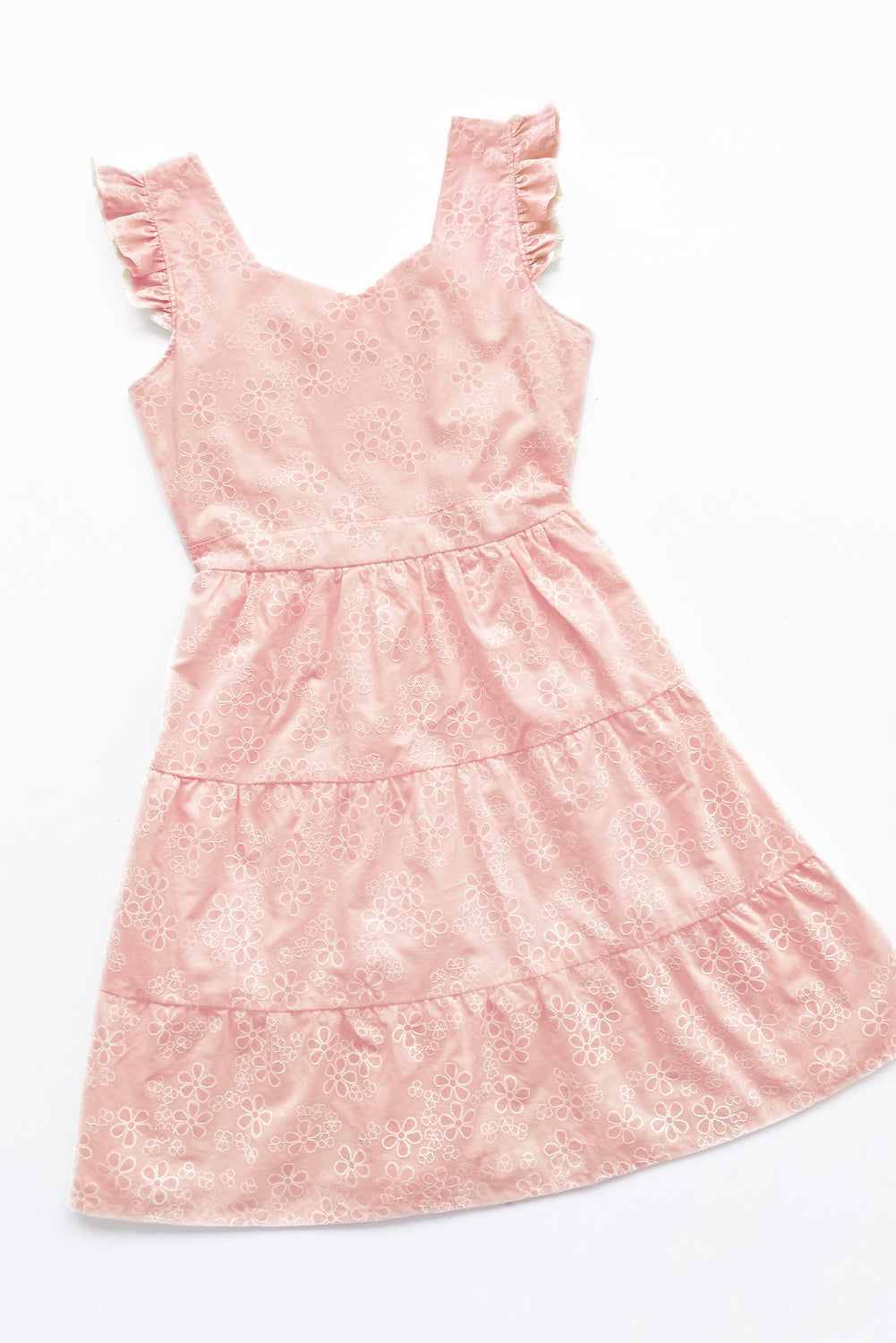 Vestido en Brodery con Escote Corazón y Faldón en 3 Tiempos