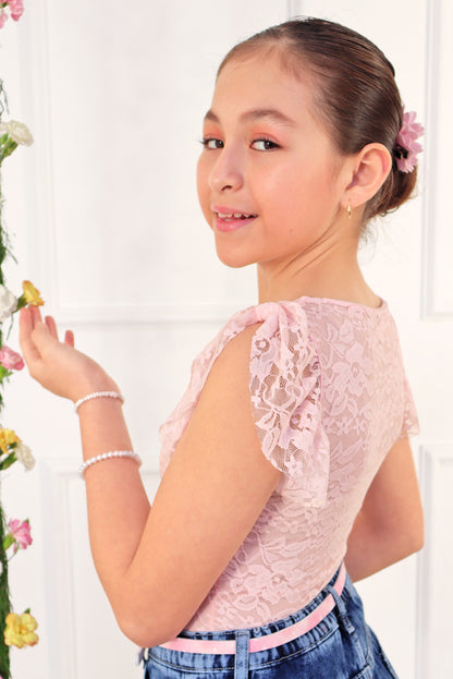 Body de encaje manga recogida que forma lazo y escote redondo