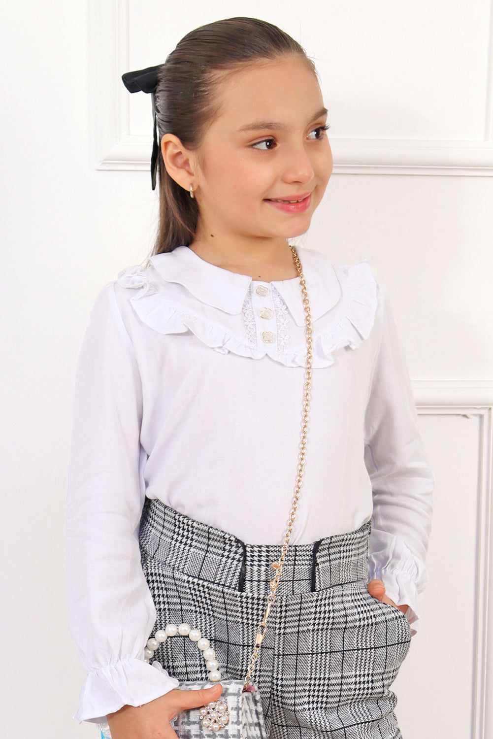Blusa para Niña con Cuello BB, Volantes y Pechera