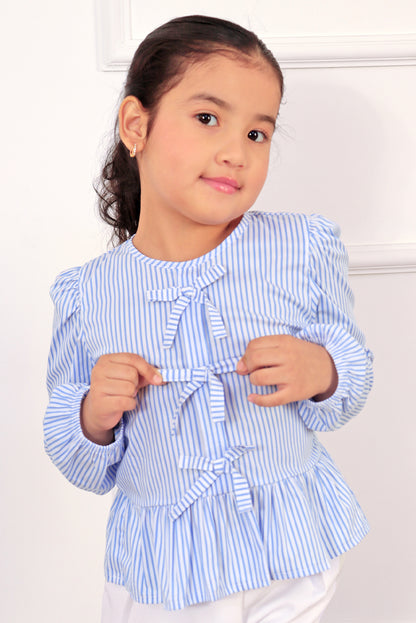 BLUSA LISTADA CON LASITOS EN PECHERA Y FALDON RECOGIDO
