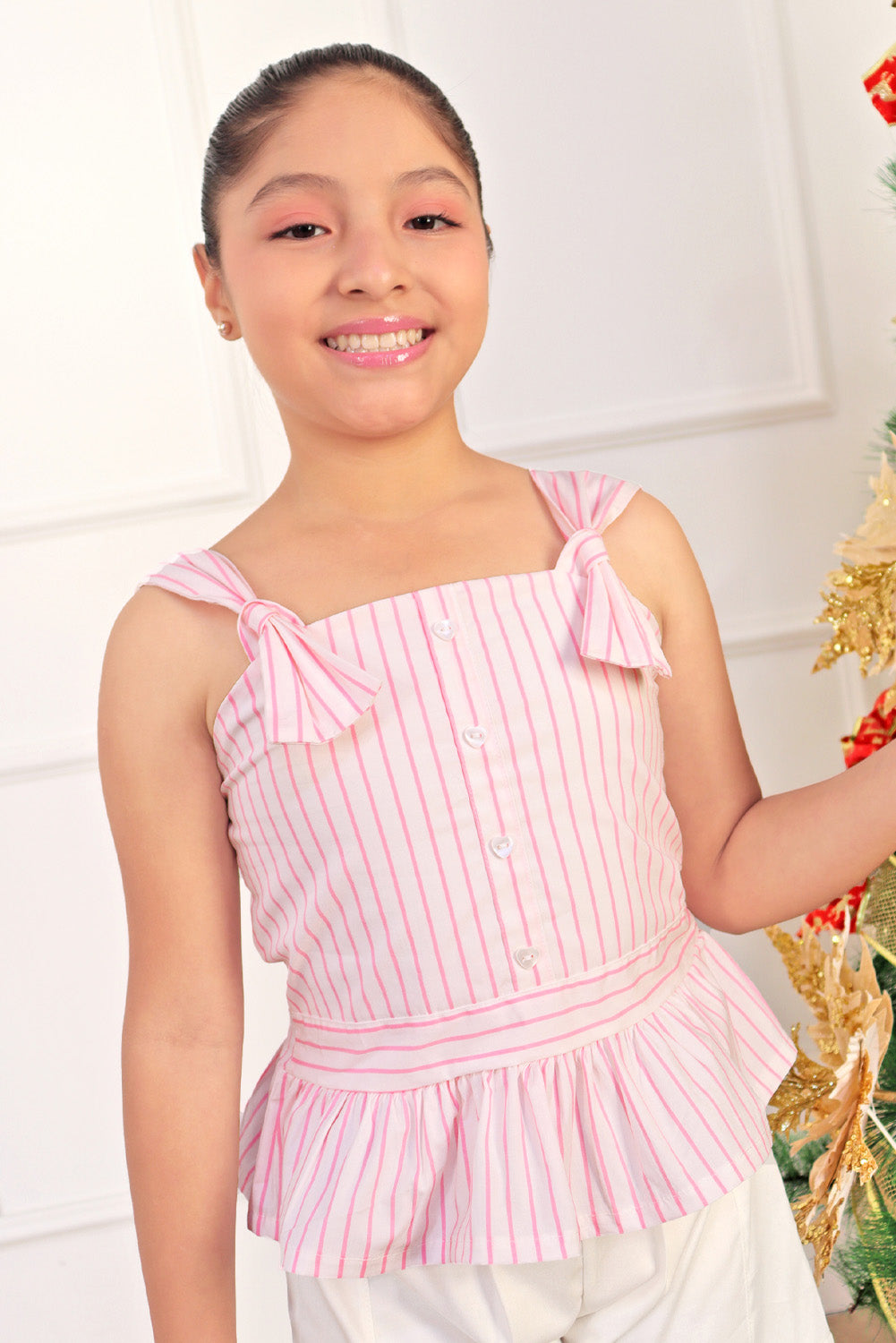 Blusa con Volante y Lazo en Hombros