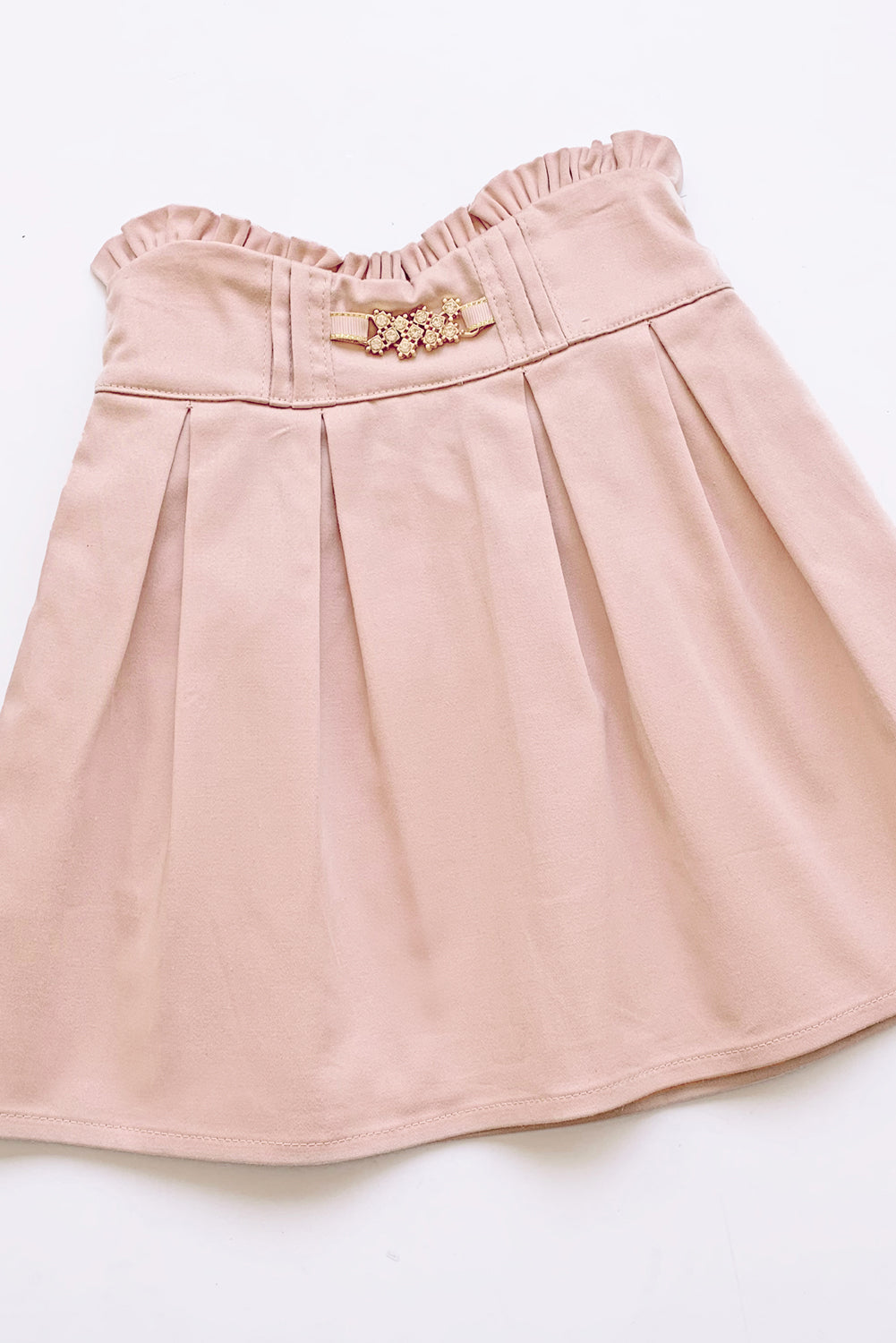FALDA CON TABLEROS Y PASANTE CON STRASS EN PRETINA