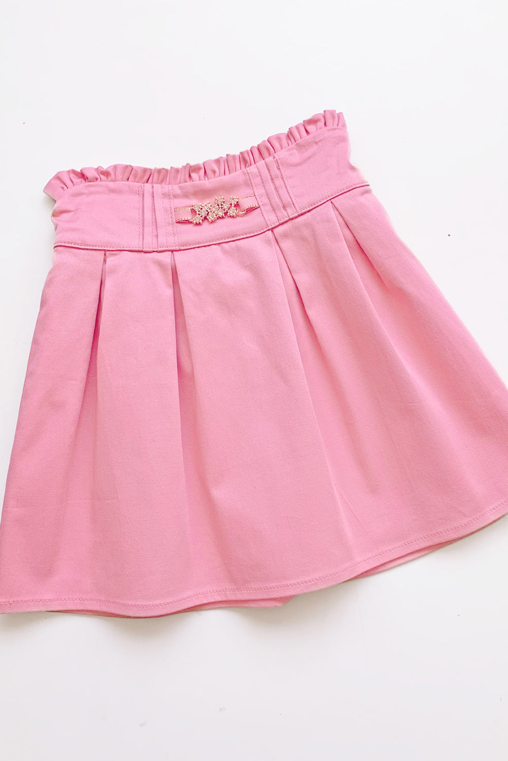 FALDA CON TABLEROS Y PASANTE CON STRASS EN PRETINA