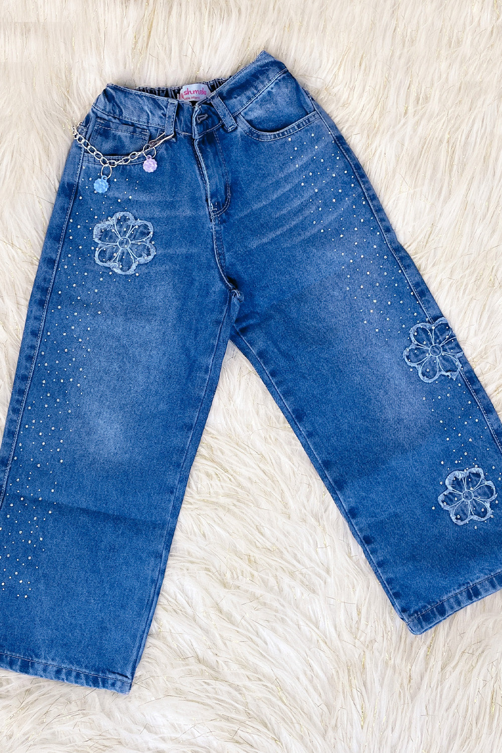 Pantalón Jean Palazo con Pache de Flores