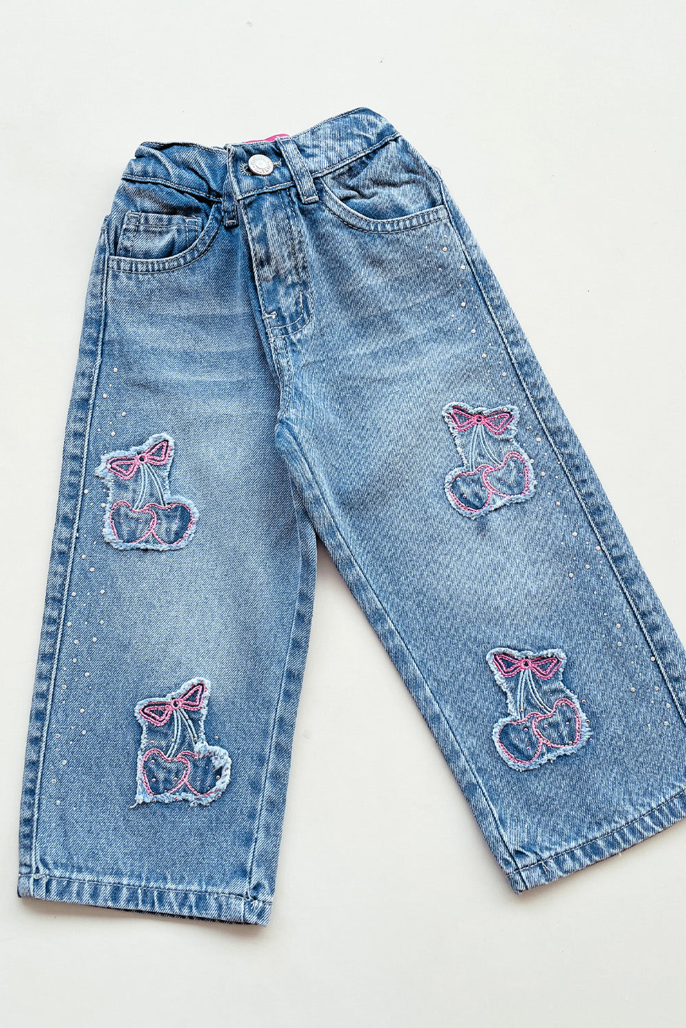Pantalón Jean con Parche de Cerezas