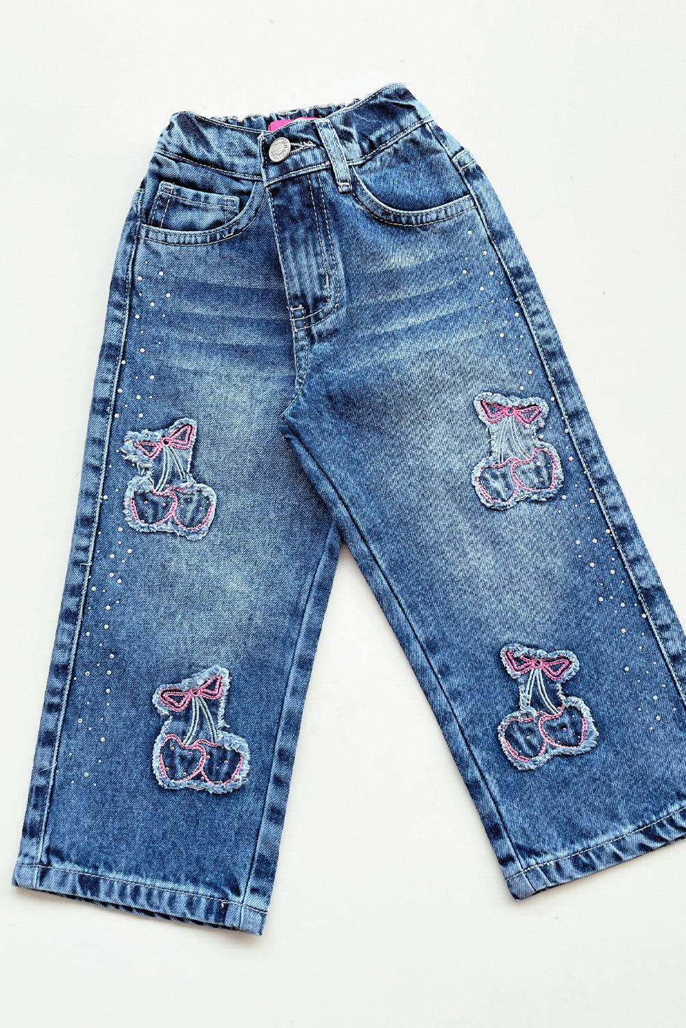 Pantalón Jean con Parche de Cerezas