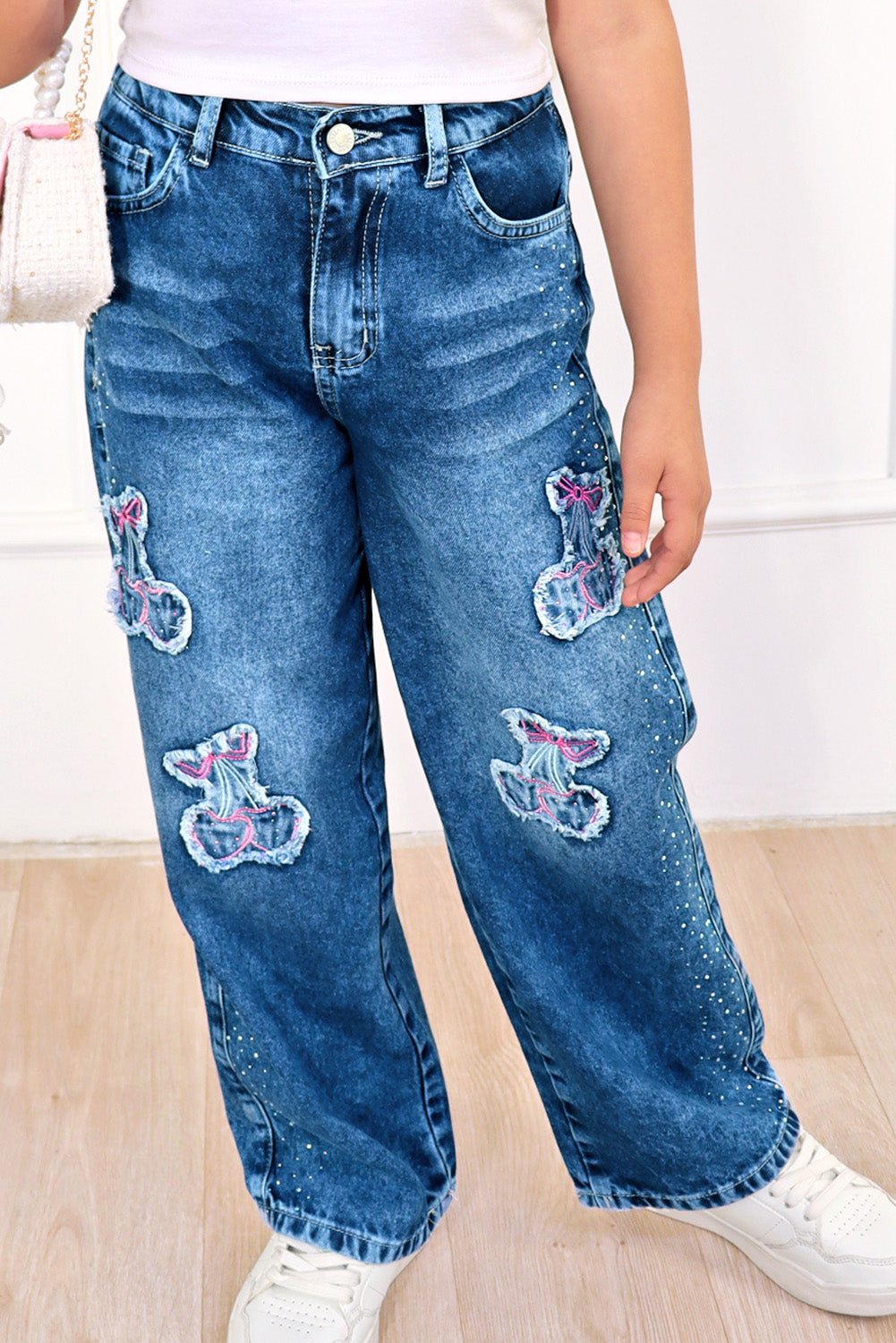 Pantalón Jean con Parche de Cerezas