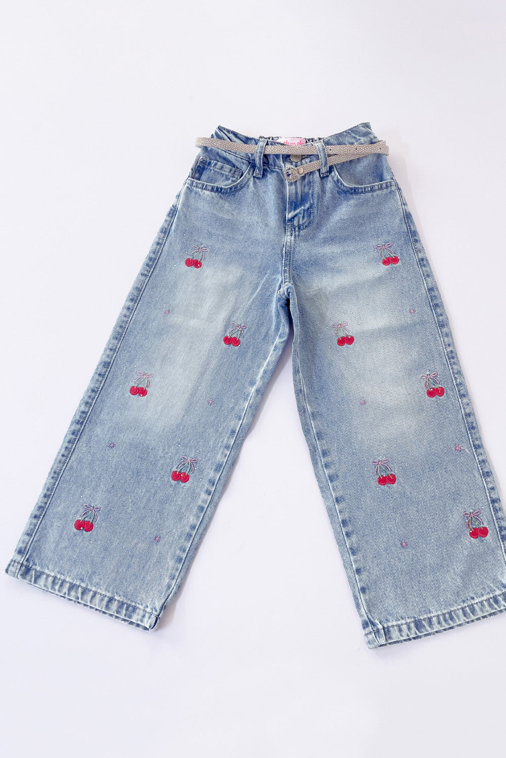 Pantalón Jean con Bordado de Cerezas