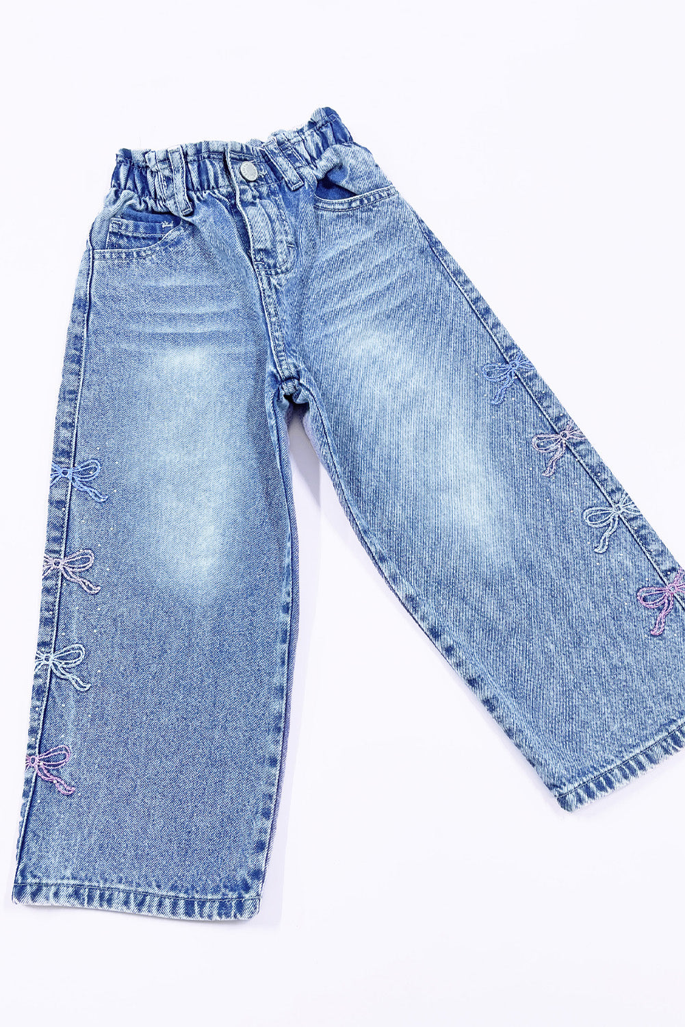 Pantalón Jean con Bordado de Lazos y Pedrería