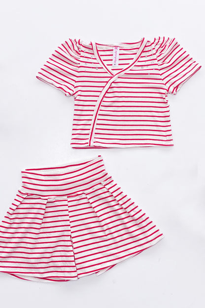 Set Polo Asimétrico  y Short con Pinzas