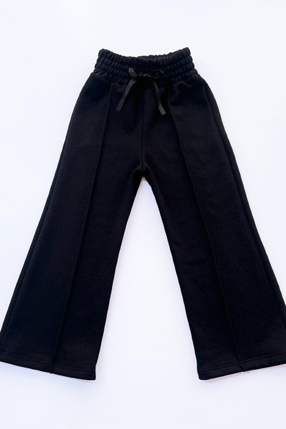 Pantalón buzo con pretina alta