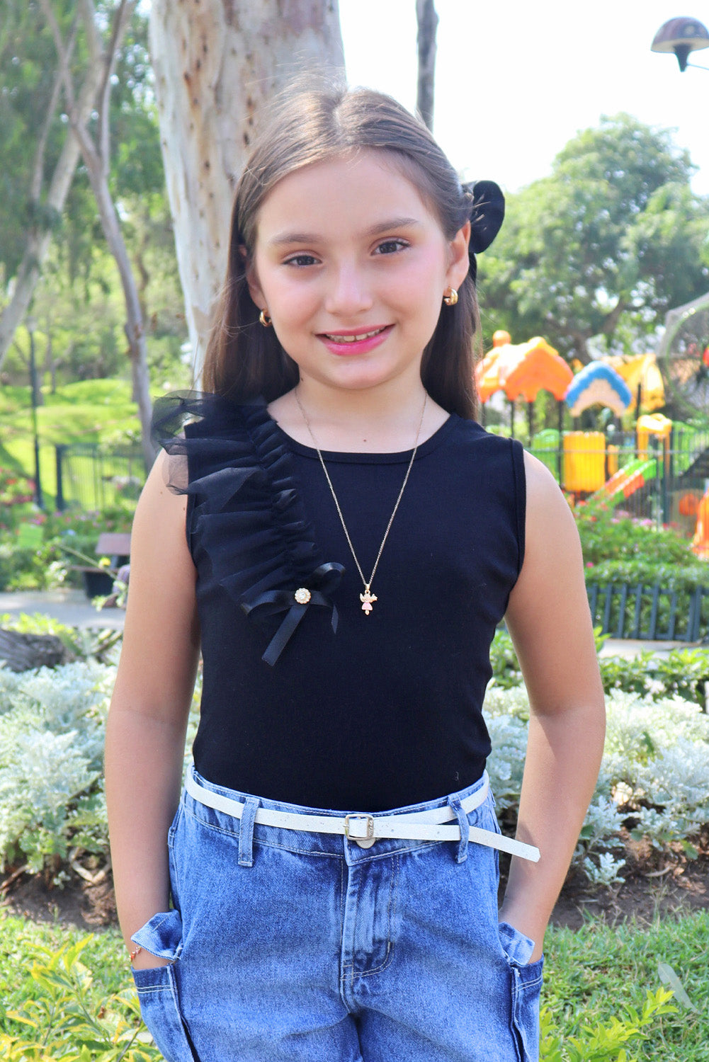 Polo Manga Cero con Volante de Tull y Lazo con detalles de strass