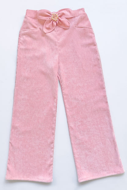Pantalón Sastrero con Flor Dorada y Bolsillos Funcionales