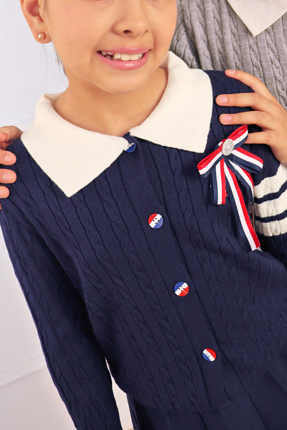 Set de Falda y Chompa Cuello Camisero con Bordado