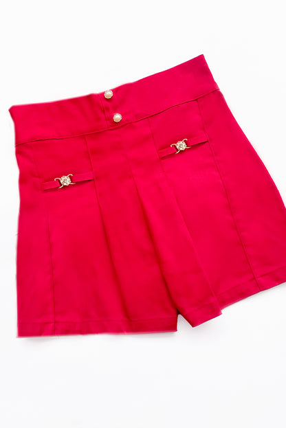 Short  con Pinzas Frontales y Pasante Metálico