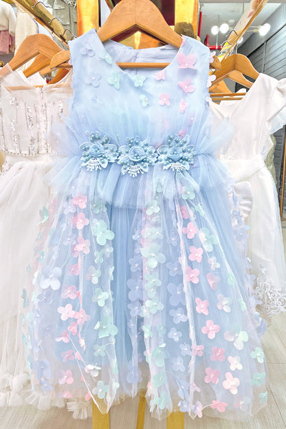 Vestido con Faldón de Tull