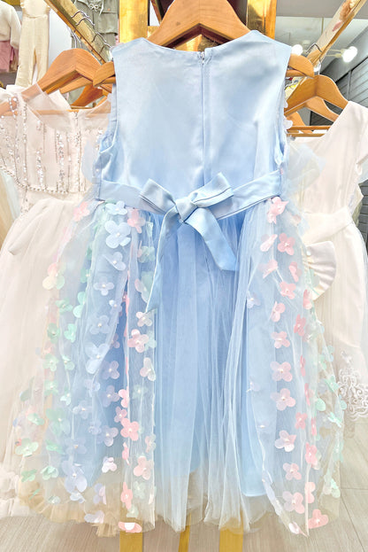 Vestido con Faldón de Tull