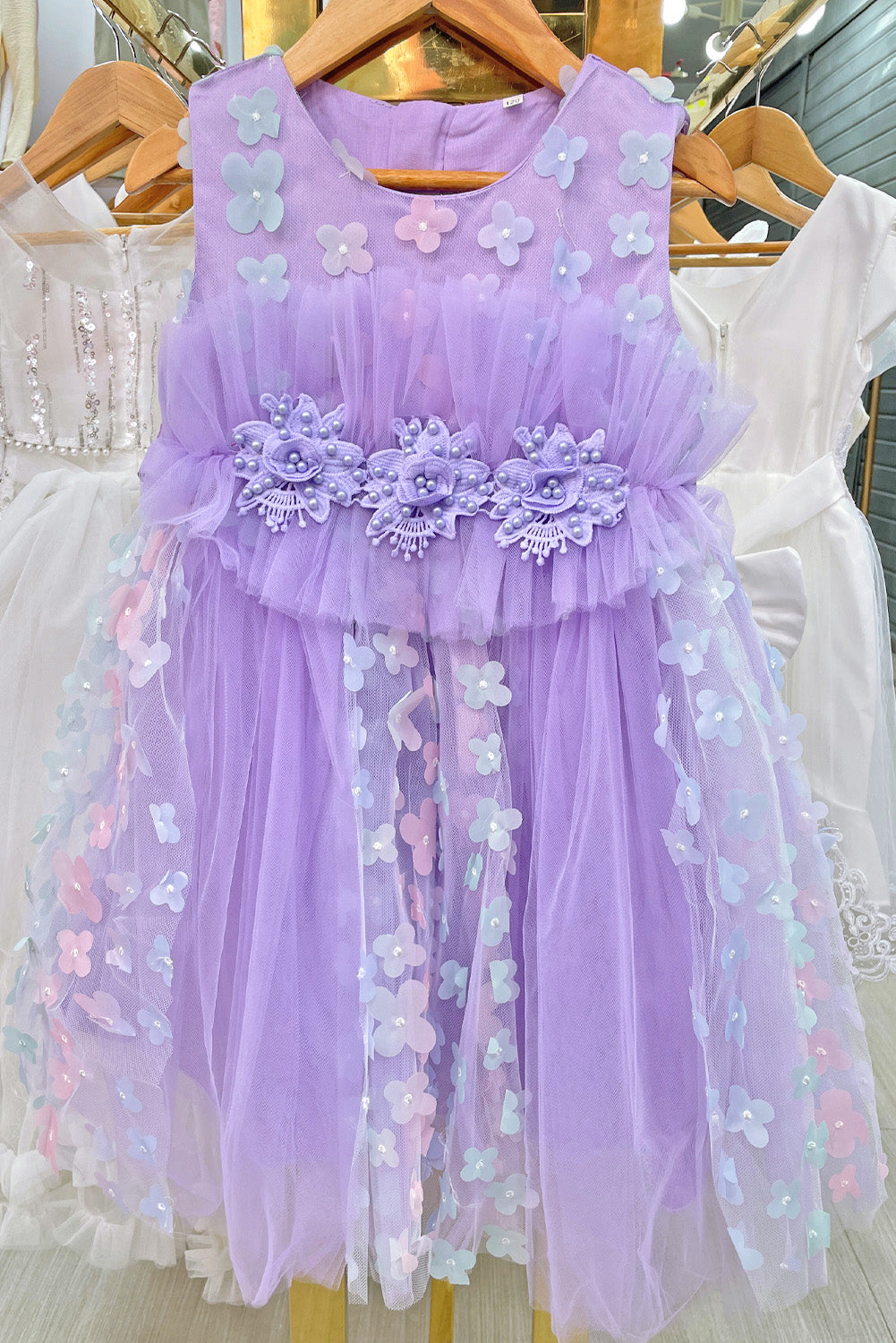 Vestido con Faldón de Tull