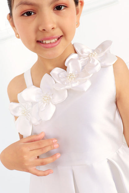 Vestido con Escote Asimétrico