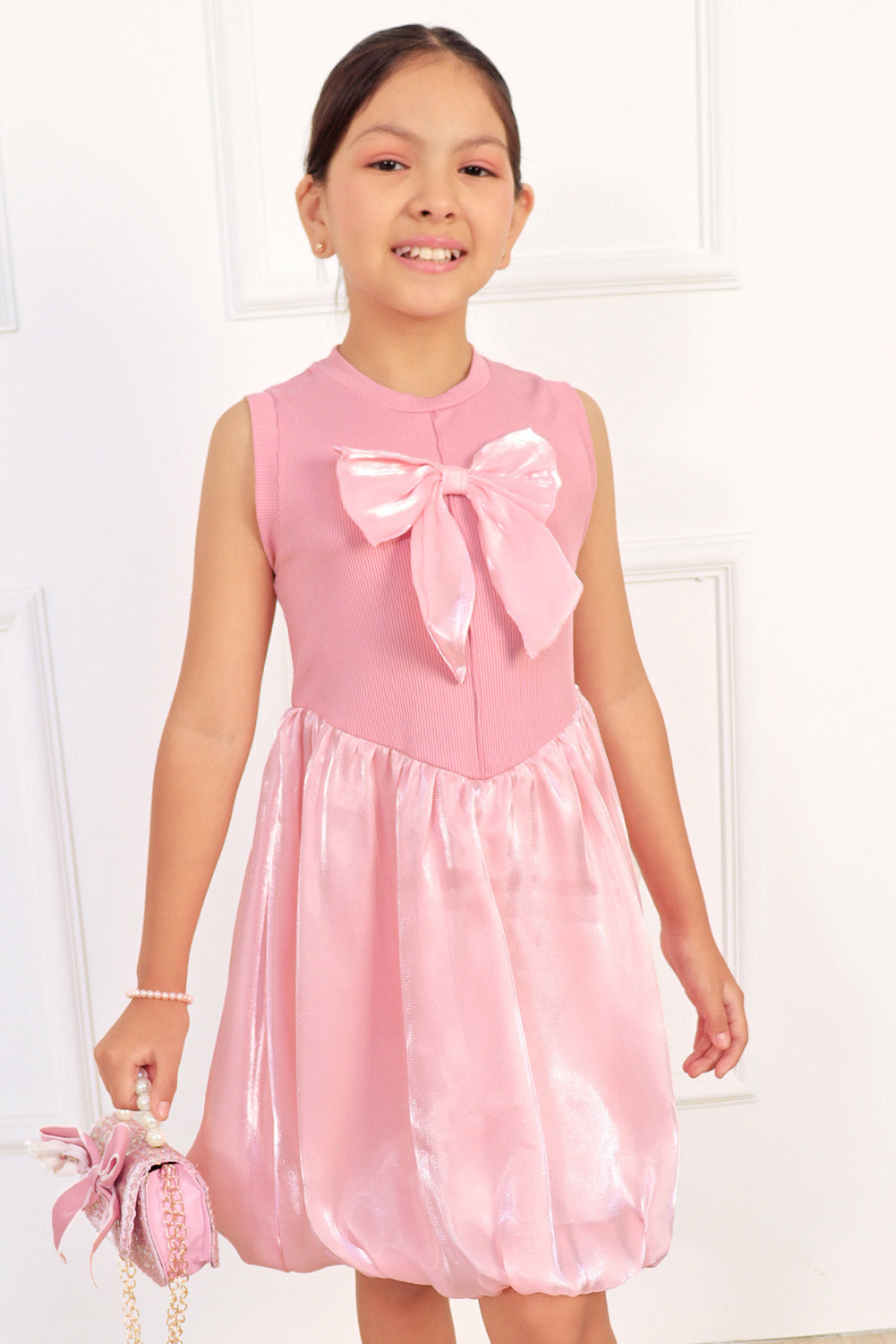 Vestido con Maxi Lazo y Falda Globo