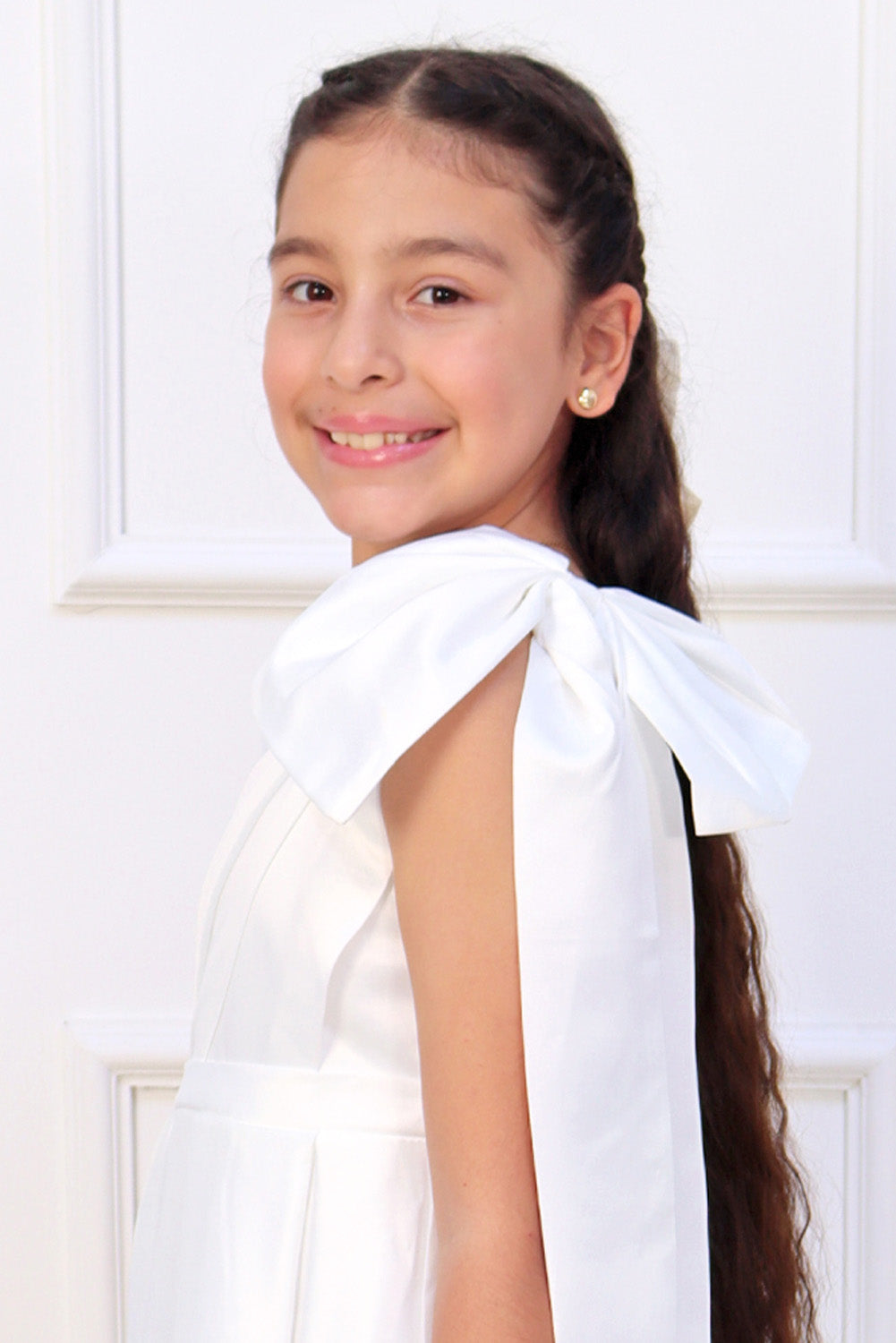 Vestido en Seda con Lazo en Hombro