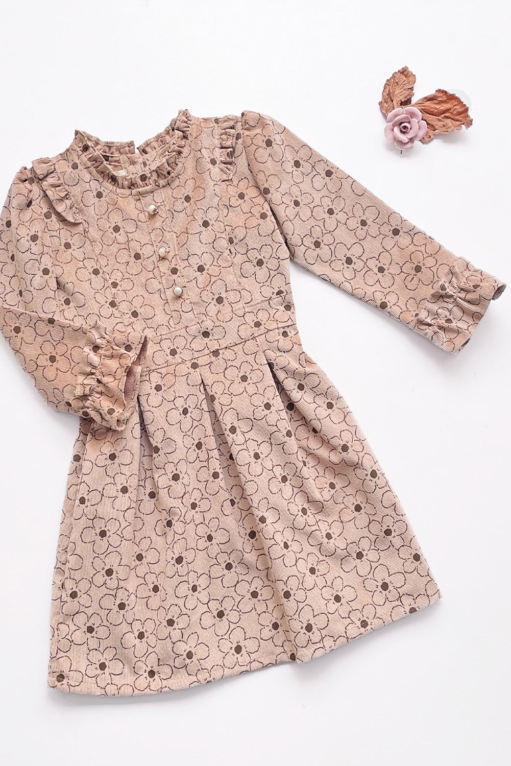 VESTIDO DE CORDUROY CON VOLANTE EN CUELLO, CANESU Y PUÑOS