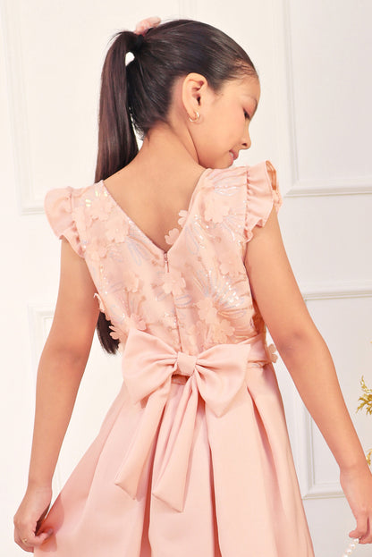 Vestido  con Lentejuelas y Faldón de Tableros