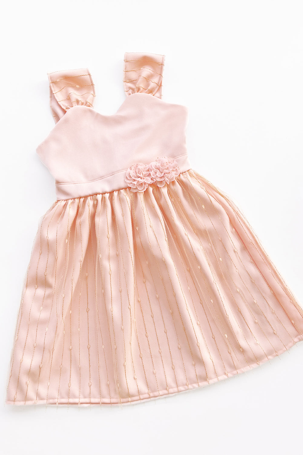 Vestido con Doble Faldón de Tull y Escote Corazón