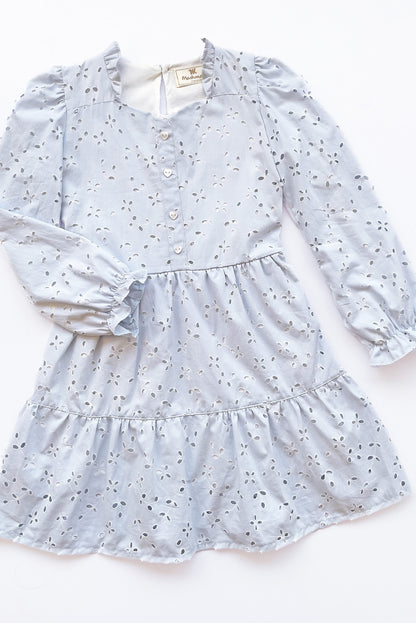 Vestido Brodery con Escote Corazón y Volantes